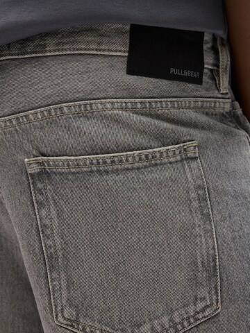 Pull&Bear Regular Jeans in Grey