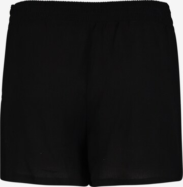 Hailys Regular Shorts 'Majas' in Schwarz