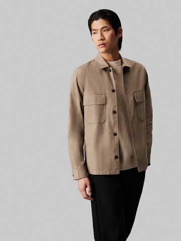 Veste mi-saison Calvin Klein en beige : devant