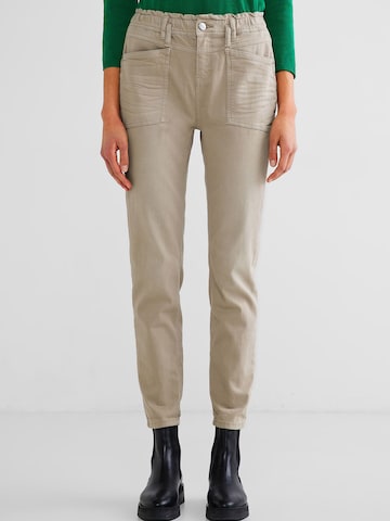 Coupe slim Pantalon 'Bonny' STREET ONE en beige : devant