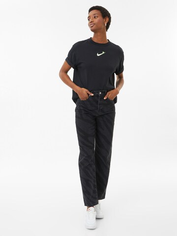 T-shirt Nike Sportswear en noir