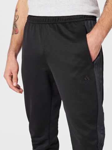 Slimfit Pantaloni sportivi 'Tiro' di ADIDAS SPORTSWEAR in nero