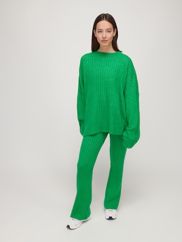 UNFOLLOWED x ABOUT YOU Sweater 'COMFY' in Green