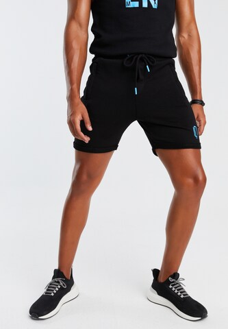 Leif Nelson Slimfit Shorts in Schwarz