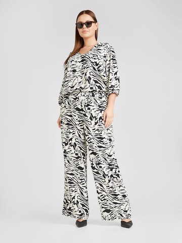 Wide leg Pantaloni 'ILONA' de la Vero Moda Curve pe bej