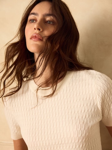 Next Trui in Beige