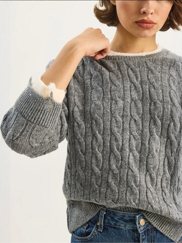 Bianco Lucci - Pullover 'Pullover' em cinzento