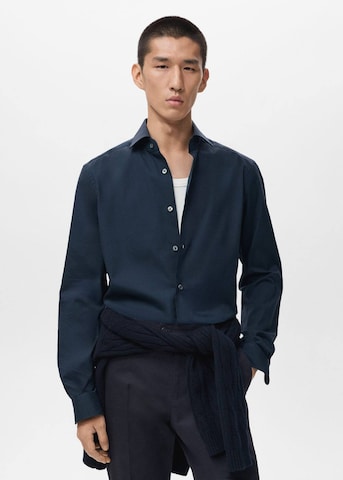 MANGO MAN Slim fit Button Up Shirt in Blue: front