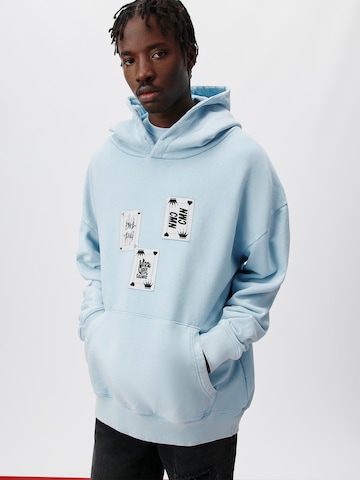 ABOUT YOU x Kingsley Coman Sweatshirt 'Luca' in Blue: front