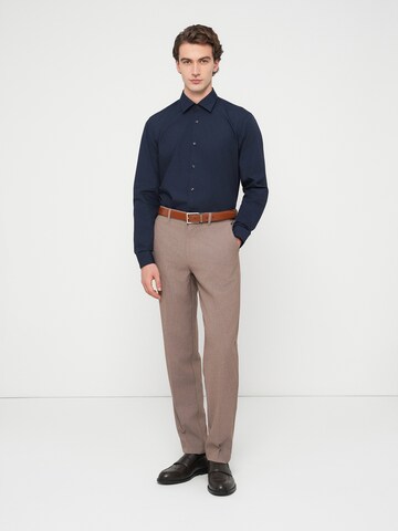 HUGO Regular fit Πουκάμισο 'Valerio' σε μπλε