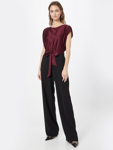SWING Jumpsuit in Red: front