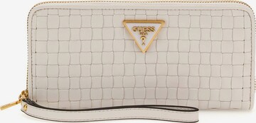 GUESS Wallet 'Lisbet' in White: front