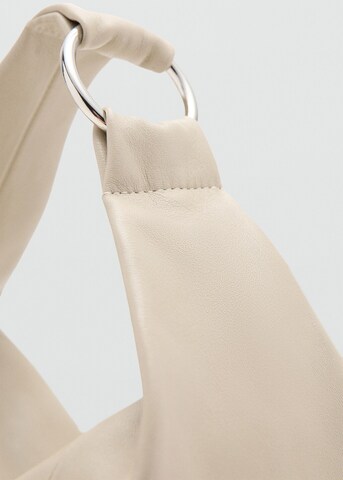 MANGO Schultertasche 'Nina' in Beige