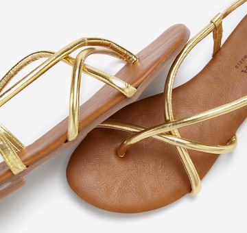 LASCANA T-Bar Sandals in Gold