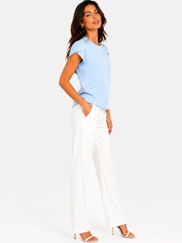 REGINA FASHION Blúzka 'Short Sleeve Blouse with Decorative Shoulder Buttons' - Modrá