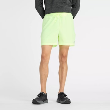 new balance Regular Sports trousers 'Essential' in Green: front