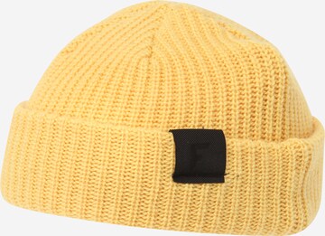 DAN FOX APPAREL Beanie 'Dante' in Yellow: front