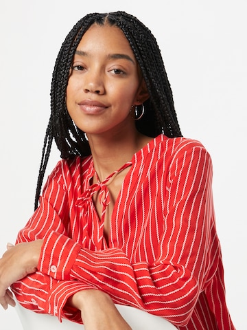 TOMMY HILFIGER - Blusa em vermelho