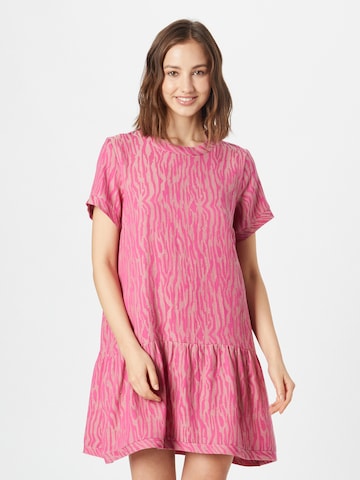 Summery Copenhagen Summer Dress in Pink: front