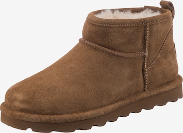 Bearpaw Boots in Brown: front