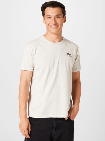 ALPHA INDUSTRIES Regular Fit T-Shirt in Weiß: Vorderseite