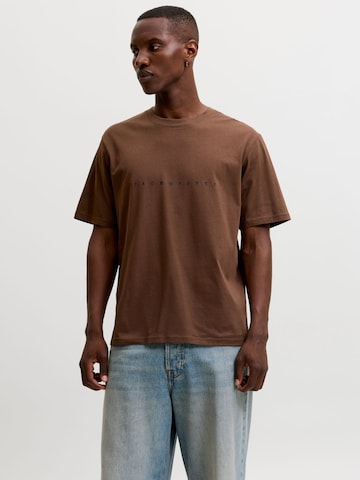 JACK & JONES - Camiseta en marrón: frente