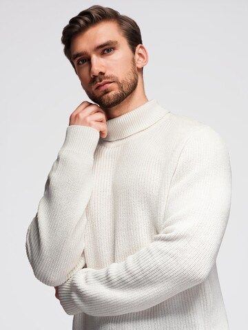 Pull-over 'OM-SWTN-0162' Ombre en blanc