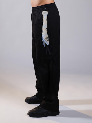 Alessandro Magno Loosefit Cargohose 'CORE' in Schwarz