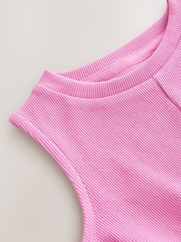 Next Top in Pink