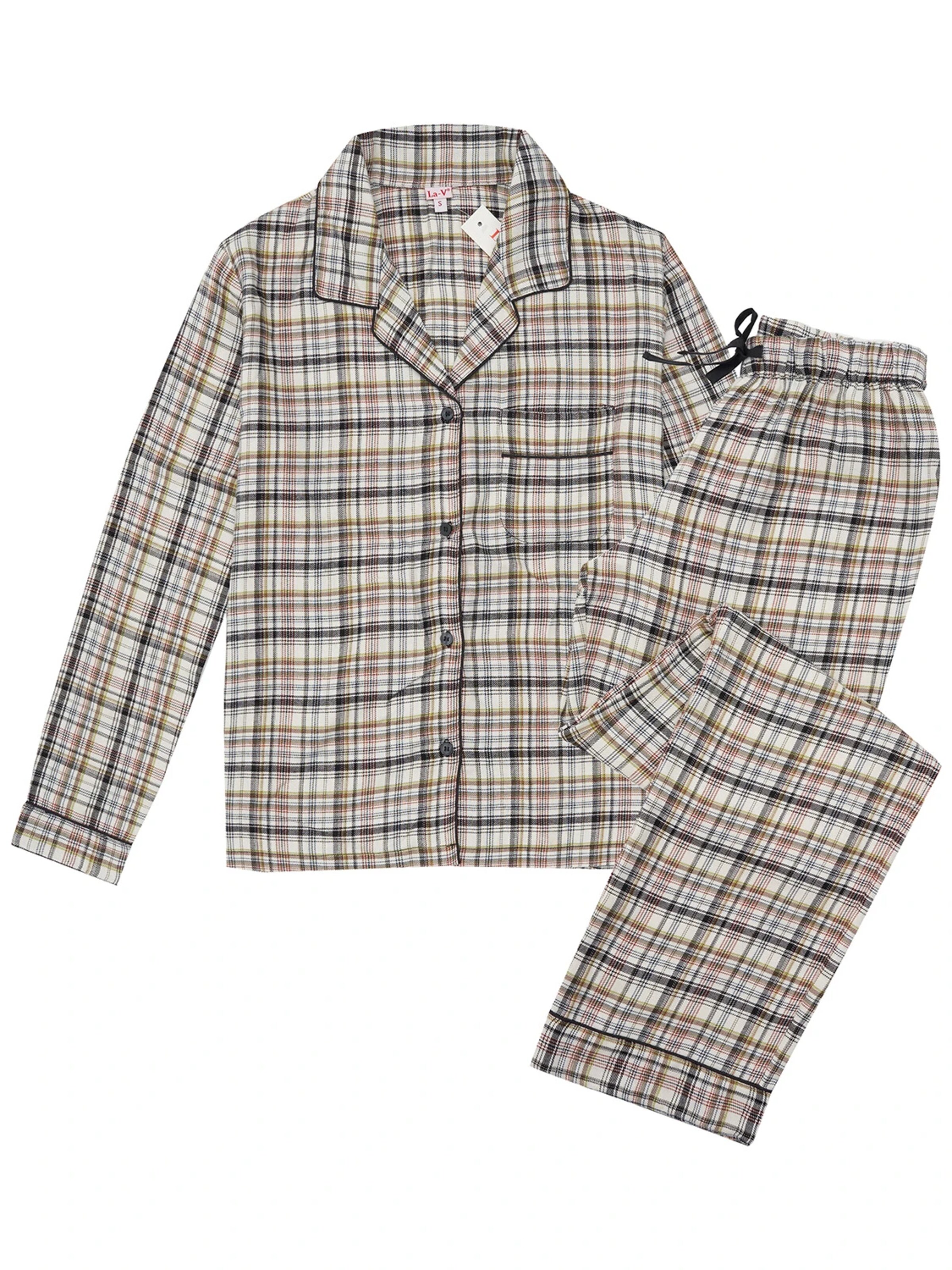 La V Pyjama in Beige