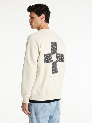 CHASIN' Sweatshirt 'Ido' in White