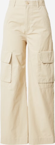 Monki Wide leg Cargo Pants in Beige: front