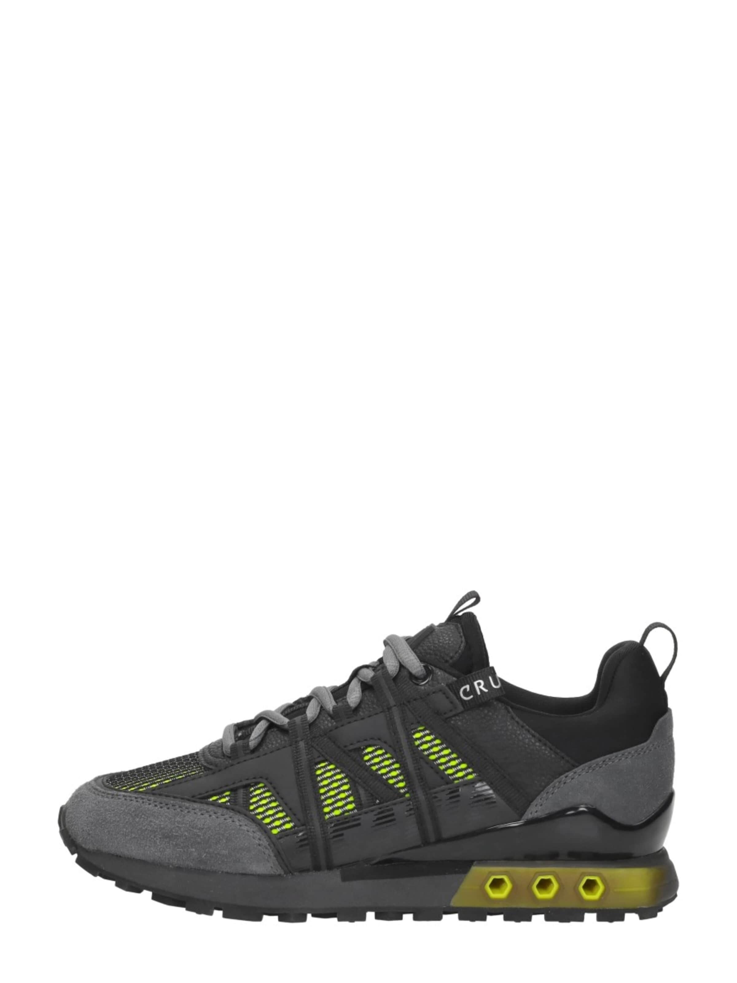 Cruyff Sneakers 'Fearia Futura' in Zwart: voorkant