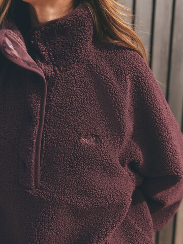 self. Pullover in Braun