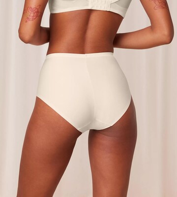 Panty 'My Light Sensation' di TRIUMPH in beige