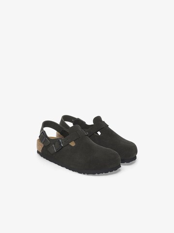 BIRKENSTOCK - Pantufa em preto