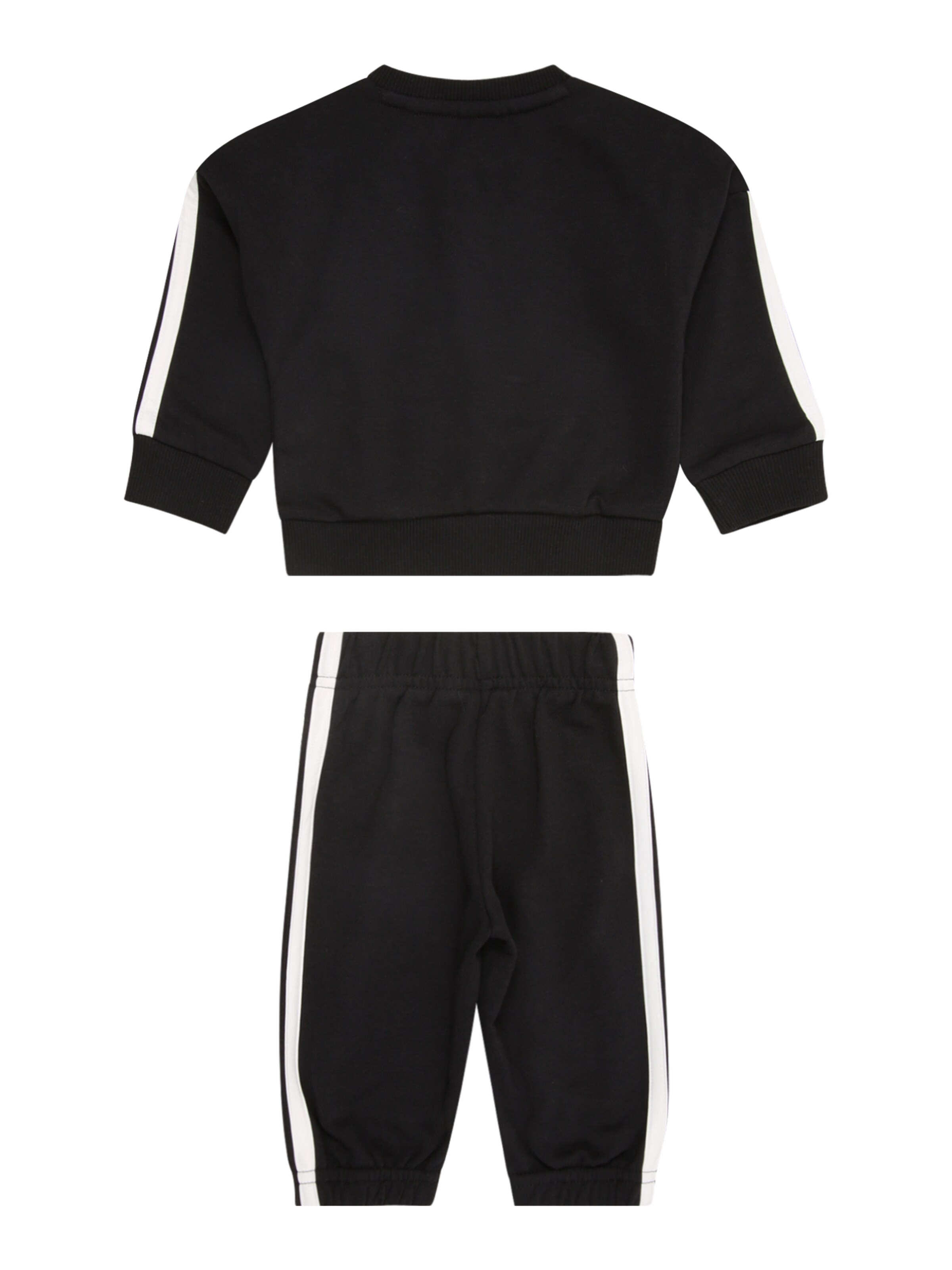 Completo per l'allenamento 'Essentials' di ADIDAS SPORTSWEAR in nero
