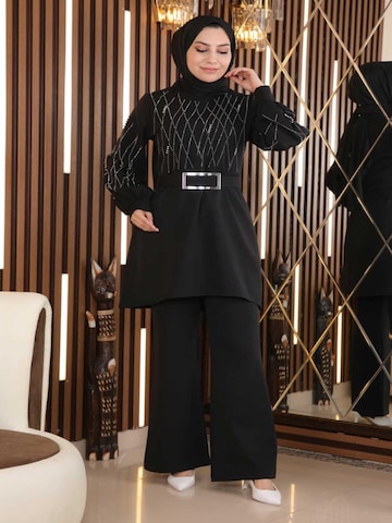 MODAMIHRAM Tunic in Black