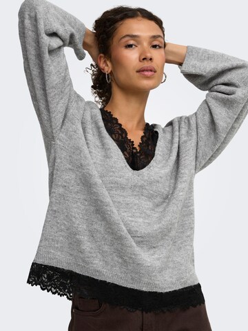 Pull-over 'CLOVER' ONLY en gris
