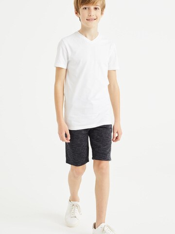 T-Shirt WE Fashion en blanc