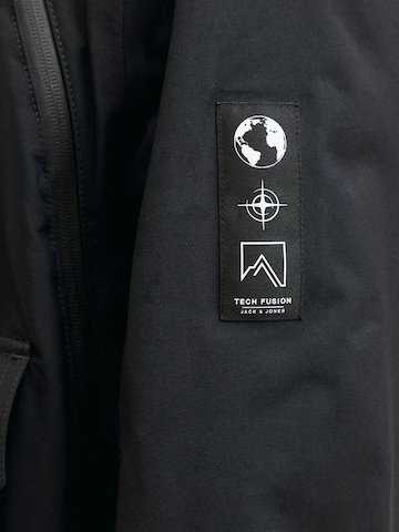 Veste fonctionnelle 'Anorak SKI AW25' JACK & JONES en noir