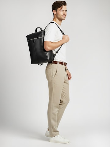 NEGOTIA Leather Rucksack 'Alpha Travel' in Schwarz
