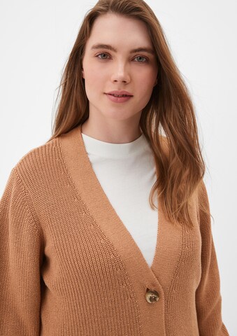 TRIANGLE Knit Cardigan in Brown