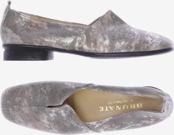 Brunate Flats & Loafers in 39,5 in Grey: front