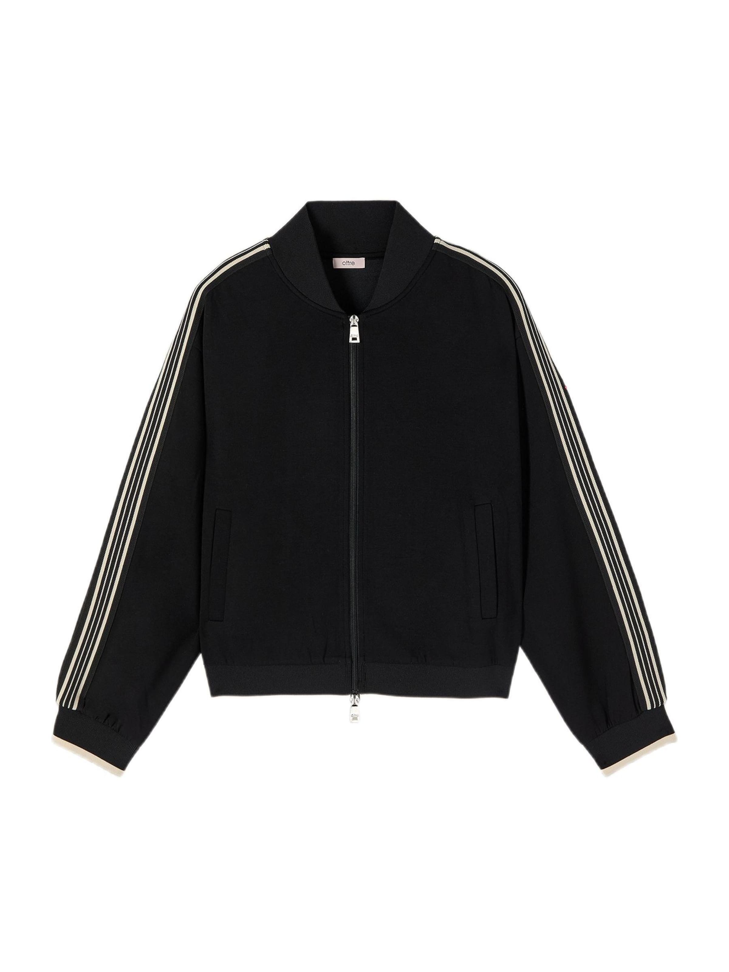 oltre Sweatshirt in Zwart: voorkant