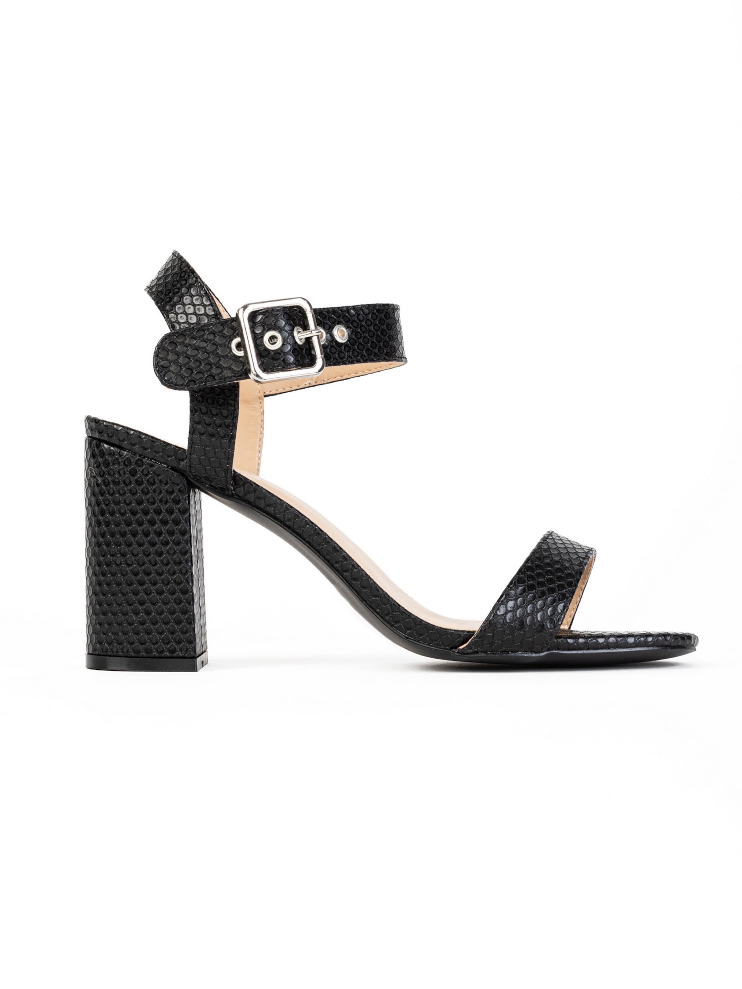 Celena Sandal 'Chanay' i svart