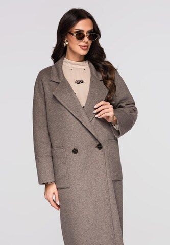 Ombre Between-seasons coat in Brown