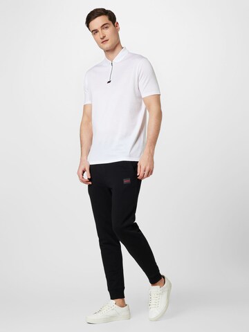 HUGO Red - Camiseta 'Deresom' en blanco