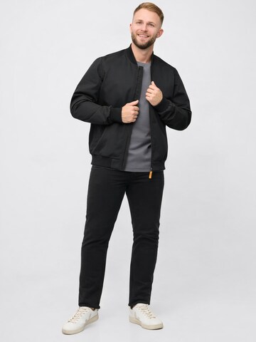 Derbe Between-Season Jacket 'Blousby' in Black: front