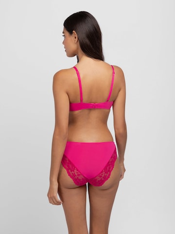 Dorina - Braga en rosa